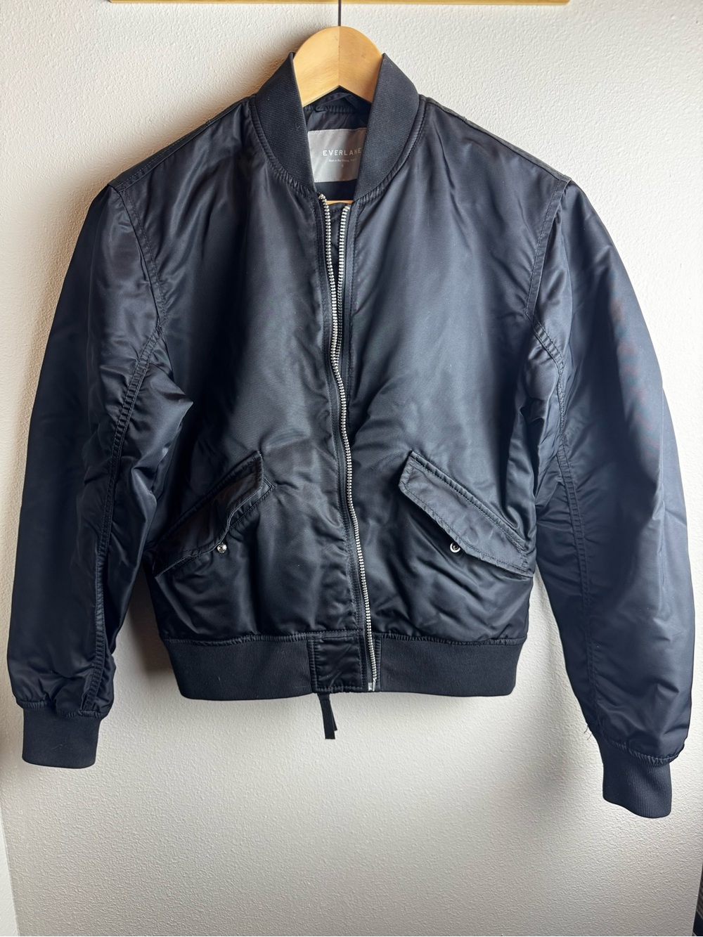 Everlane Black Women's Cropped Nylon Bomber Jacket